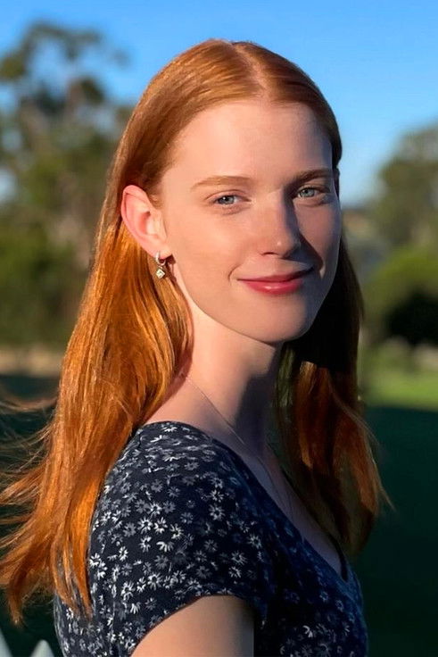 Deanna Stevens as Alexis