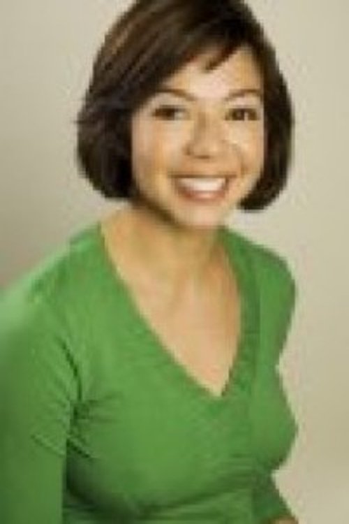 Yelba Osorio as Iris