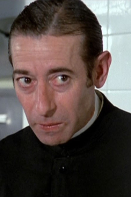 Carlos Lucas as Barman (uncredited)