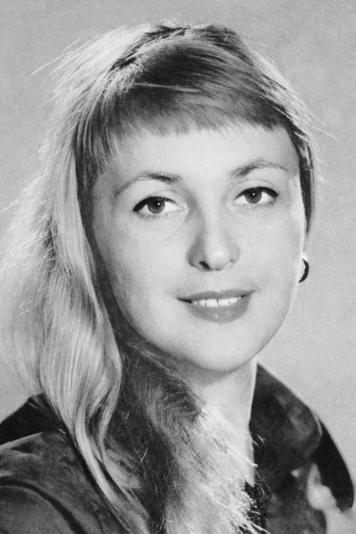 Irina Kalinovskaya as Alka Stukalina