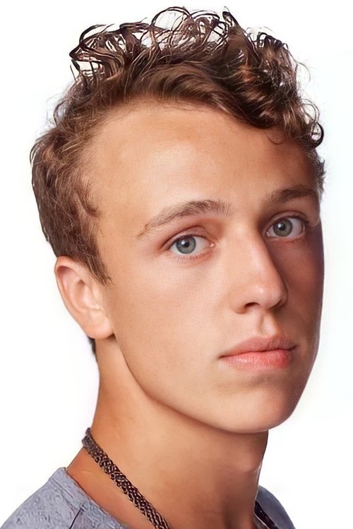 Golden Garnick as Rooster