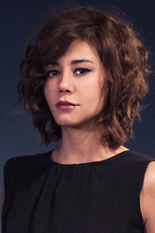 İrem Candar as Yasemin