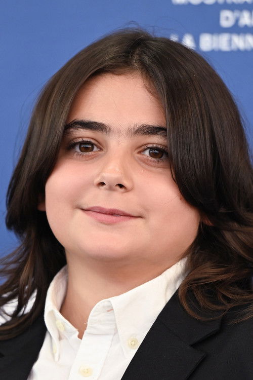 Safira Mossberg as Steffi