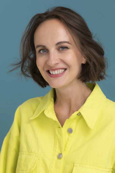 Mariya Fefilova as Maya