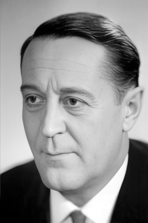 Leonid Nedovich as высокий бродяга