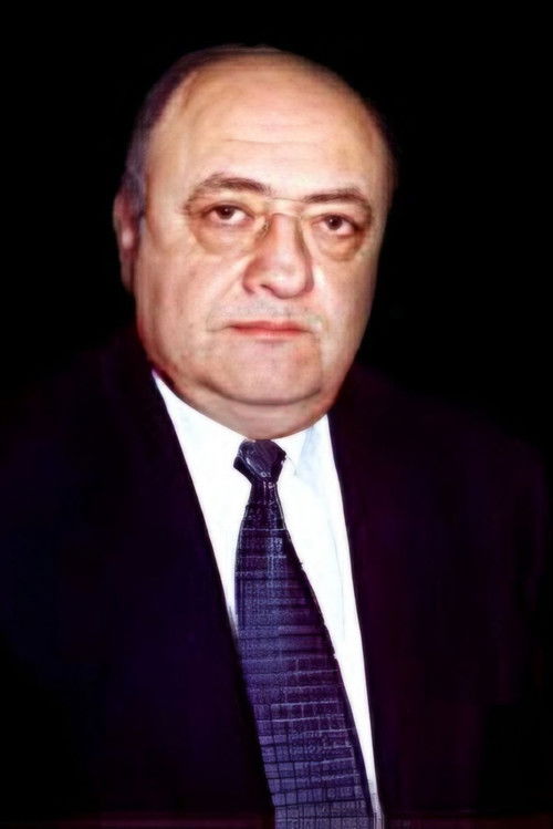Stepan Davtyan as Nerses