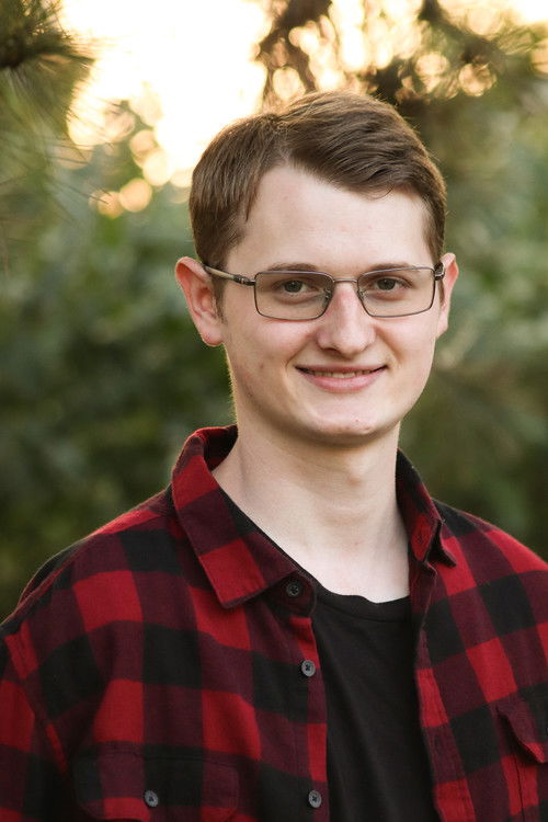 Brennan Abbott as Joshua Tinsman