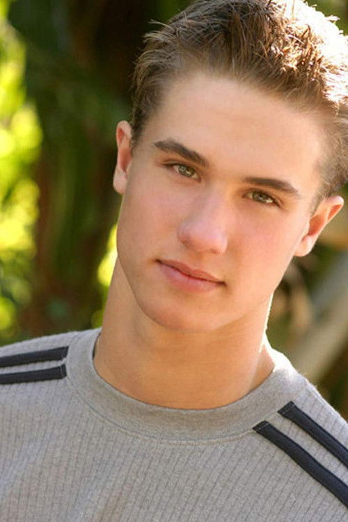 Alex Caithness as Harry