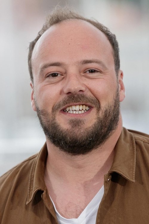 Alban Ivanov as Alexandre Lazare