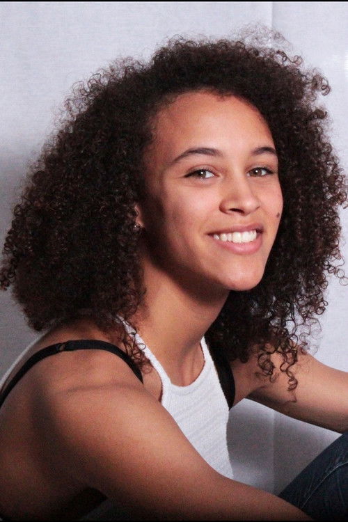 Nastasia Caruge as Claude