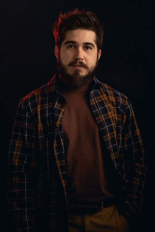 Evandro Caixeta as Evandro