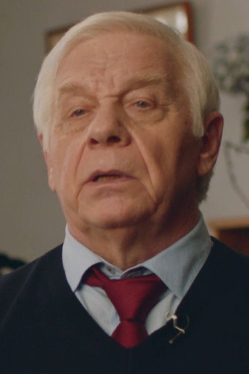 Oleg Almazov as Igor Konopatskiy - major KGB