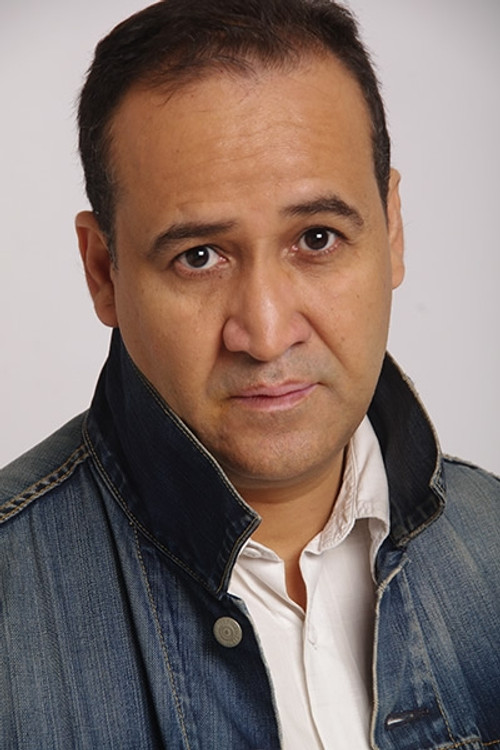 Mohamed Bounouara as Client #1 homme baroudeur