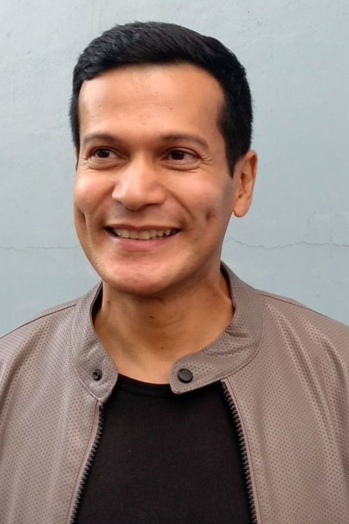 Adam Jordan as Bobby Pratama Suryodibroto