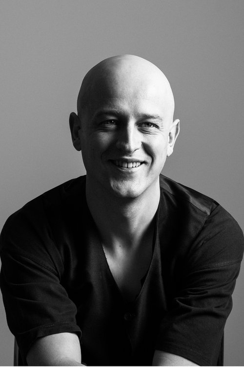 Sergejus Ivanovas as Viešbučio darbuotojas