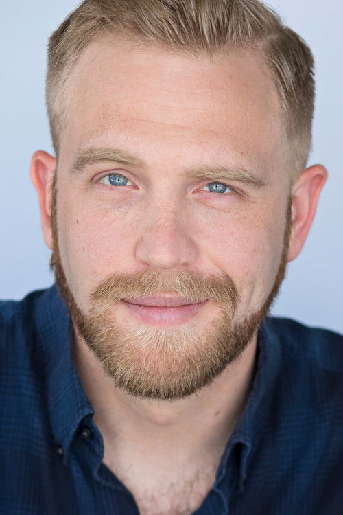 Ryan Rohtla as Richie