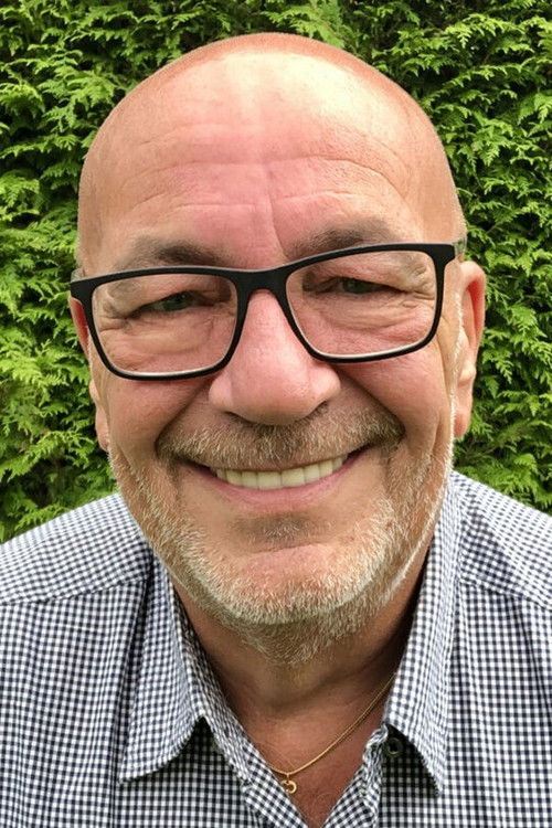 Isidor Torkar as Hummel