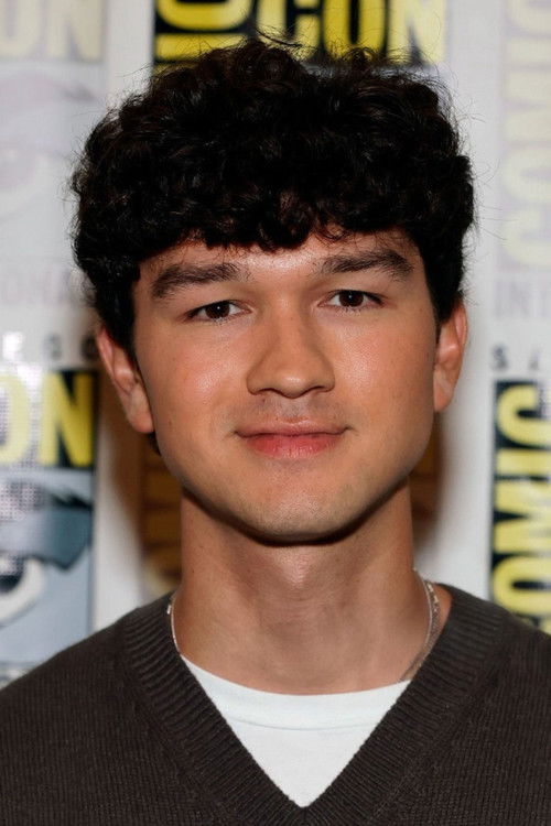 Charlie Bushnell as Nick Jones