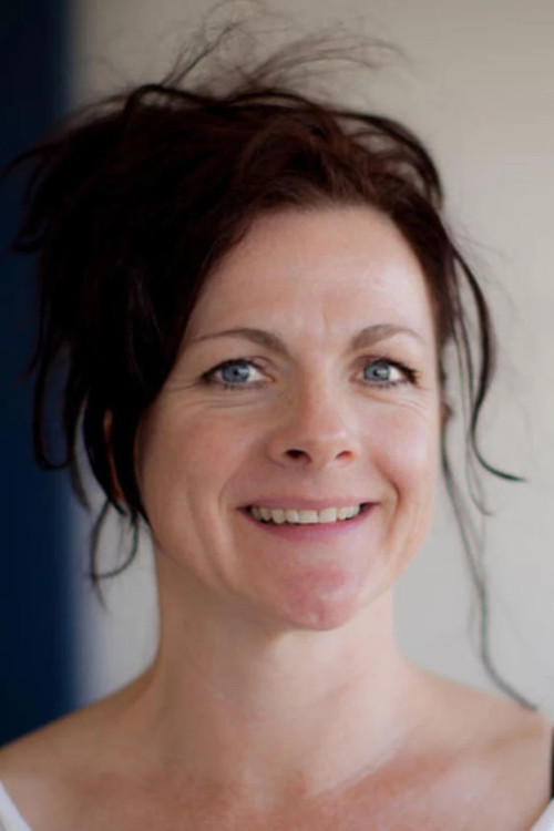 Maggie Miles as Aunty Jasmine