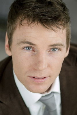 Karl Thordarson as Derek Patton