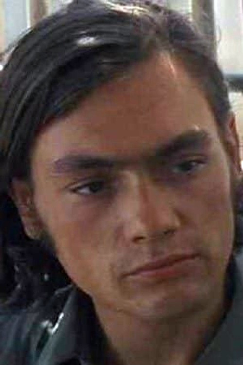 Patrick Jouané as A sailor