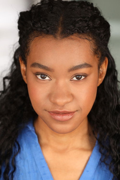 Timylle Adams as Elle Mason