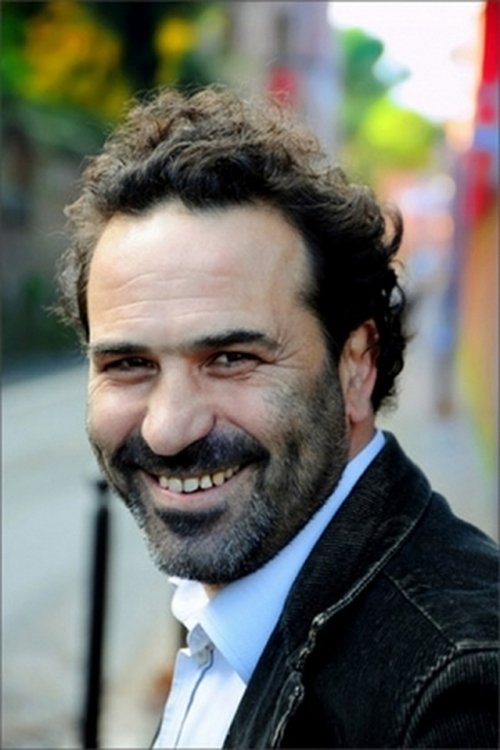 Domenico Centamore as Vito