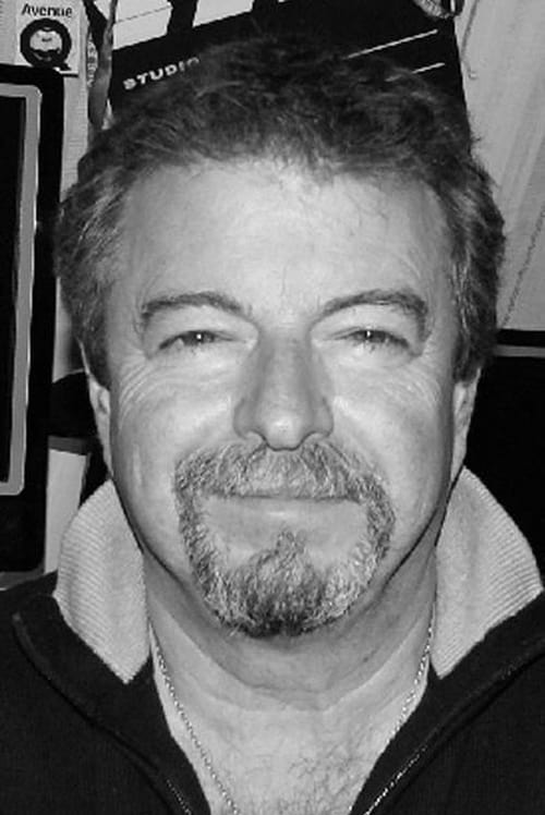 Jean-Claude Donda as Alberto (voice)