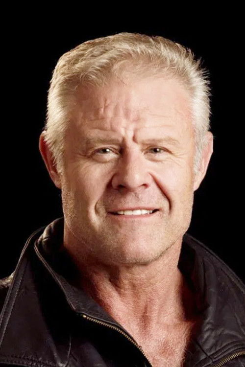 Brad Potts as Conseiller Hiller