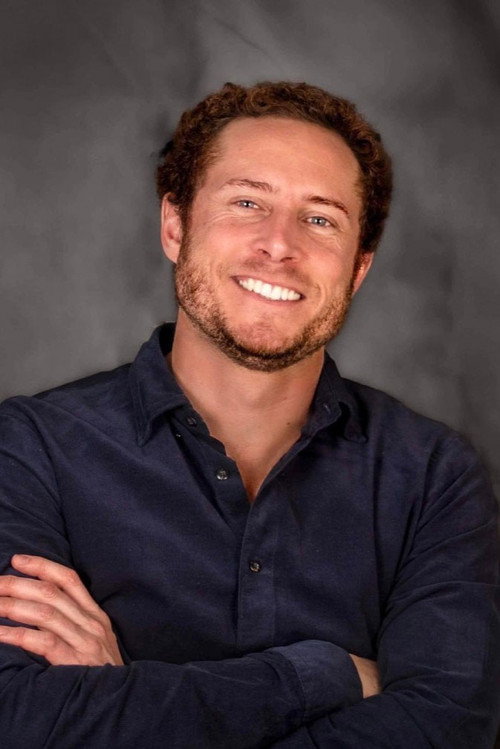 Michael Albrecht as Alfie Zimmer