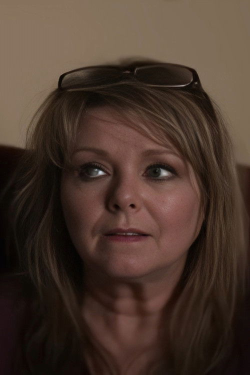 Suzee Rodetis as Interviewer