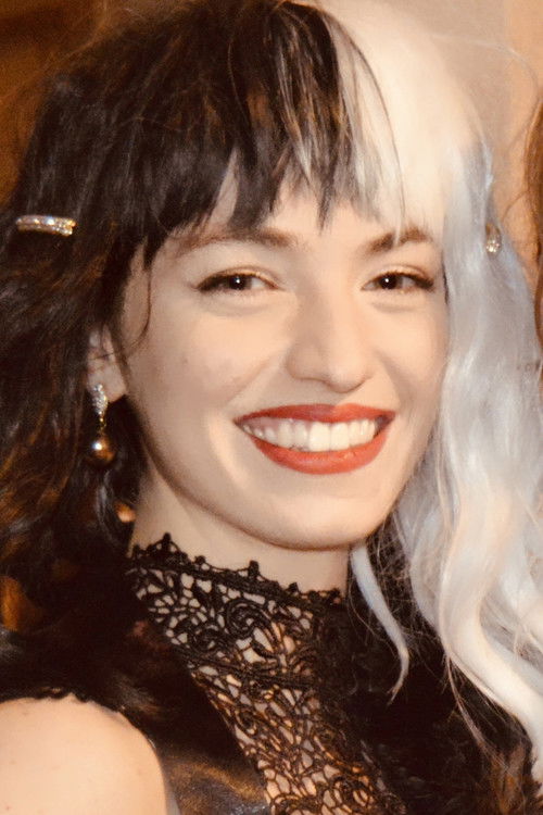 Rebecca Munnelly as Desdamona