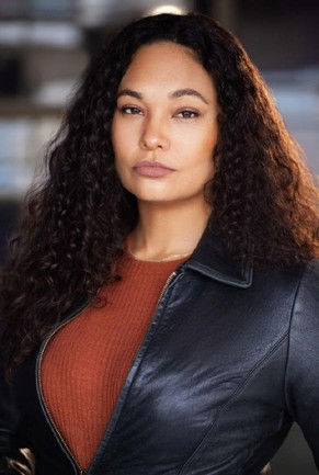 Janelle Marie as Karen