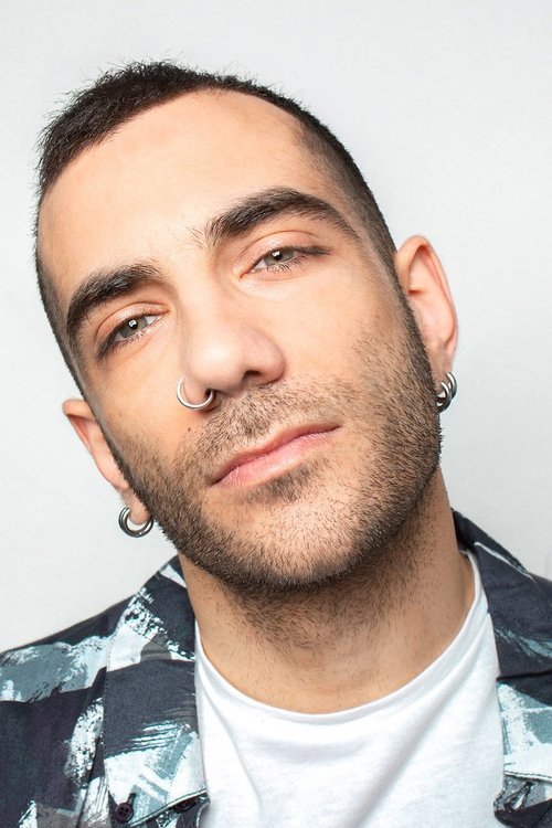 Avgoustinos Koumoulos as Νώντας Αγγέλου