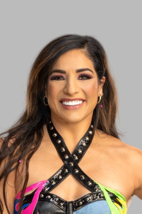 Victoria González as Raquel Rodriguez