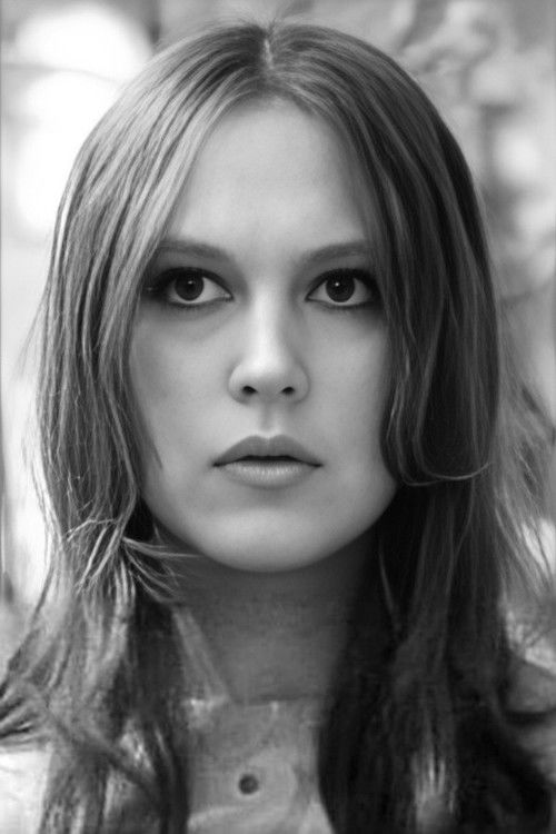 Irina Davidoff as Vera / Nadezhda / Lyubov