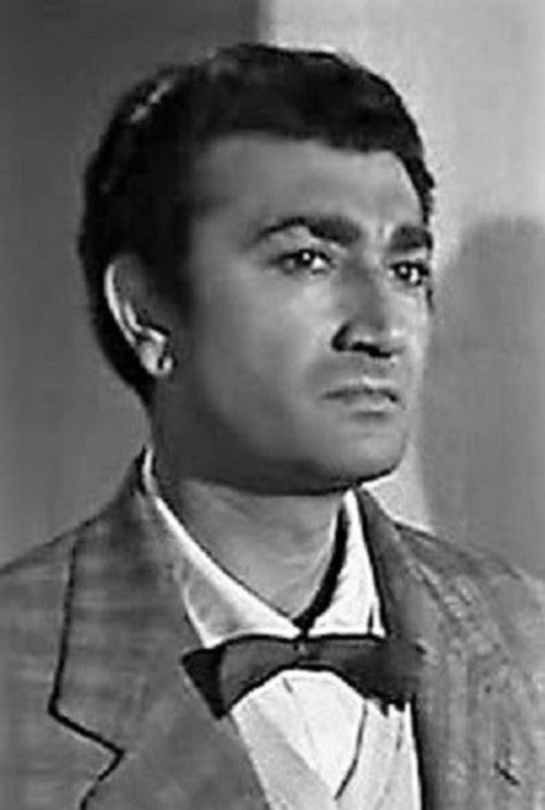 Rafael Albaicín as Mexican (uncredited)