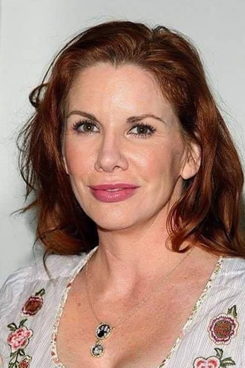 Cansu Akbel as Fi (voice)