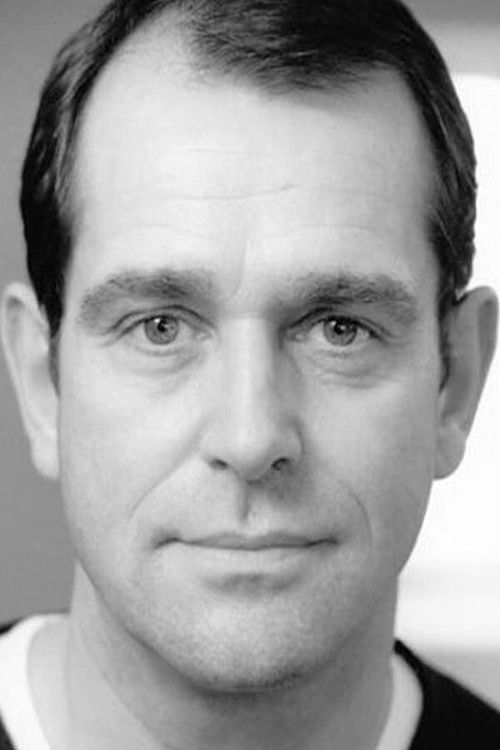 Jeremy Gittins as Robin Miller