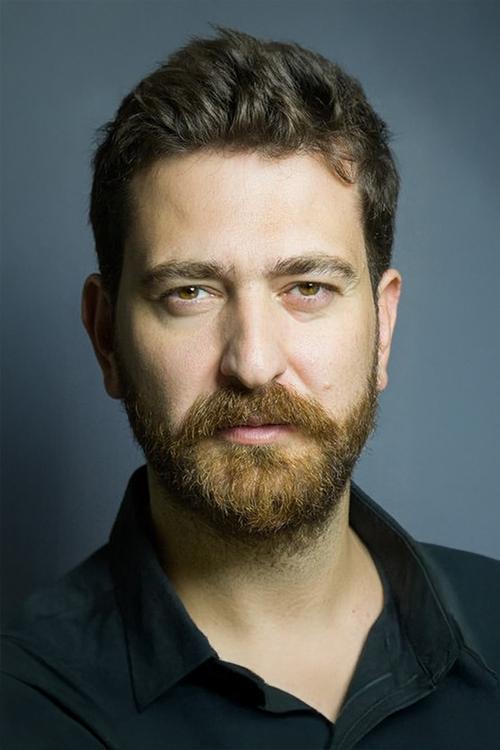 Süleyman Karaahmet as Yilmaz
