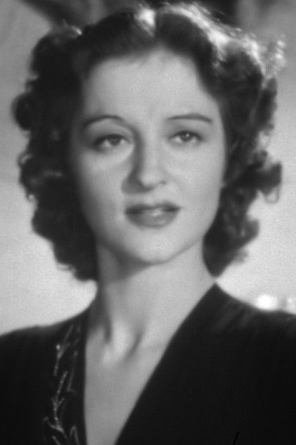 Janet Alcoriza as Mimí / Milady (as Raquel Rojas)