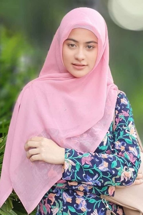 Betari Ayu as Aminah