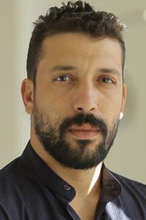 Mouhcine Malzi as Soldier 2