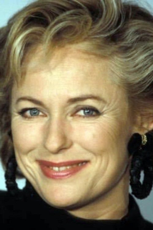 Jacqueline Alexandre as Pharmacy customer