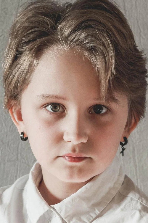 Kira Satunkina as Dasha