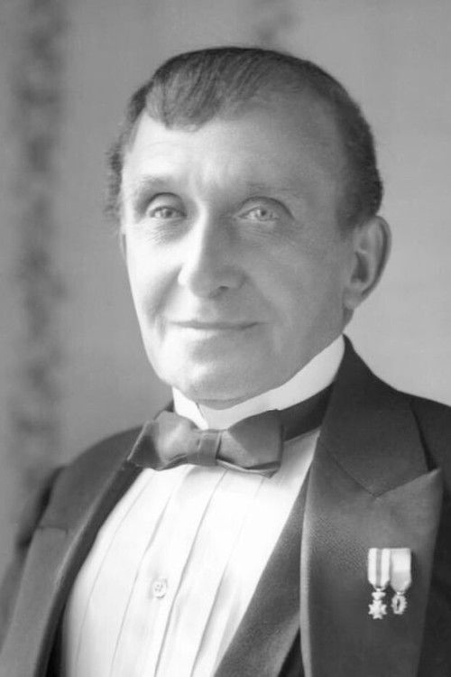 Louis Bouwmeester as Kobus Drost