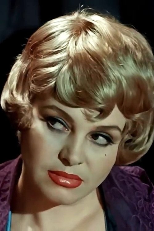 Aleksandra Dorokhina as Vera Ilyinichna