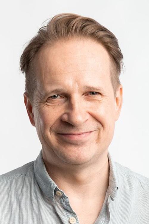 Teemu Aromaa as Johannes