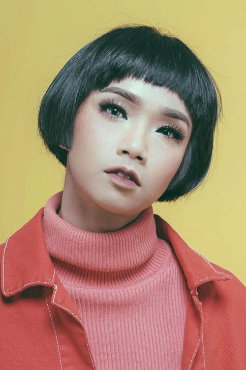 Intan Ayu Purnama as Ocha