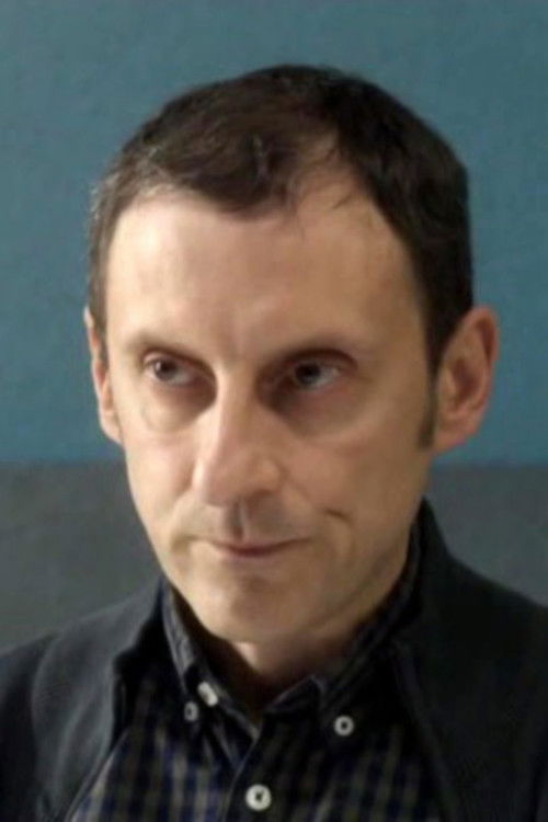 Dominique Kling as Maître de maison